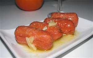 Salchichas De Pollo Al Vino
