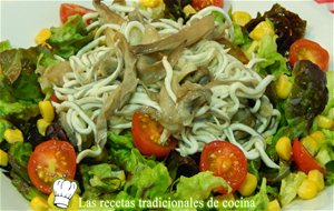 Ensalada Templada De Gulas Y Setas
