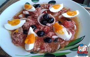 Ensalada Murciana Con Atún
			