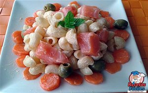 Pasta De Caracolas Con Salmón
			