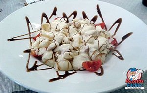 Ensalada De Pasta Con Reducción De Vinagre De Módena
			