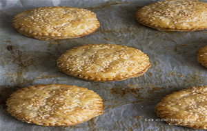 Mini Empanadas De Hojaldre Rellenas De Atún
