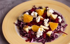 Ensalada De Col Lombarda Y Fruta Con Vinagreta De Miel
