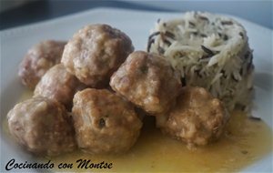 Albóndigas En Salsa
