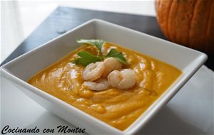 Crema De Calabaza Con Gambas
