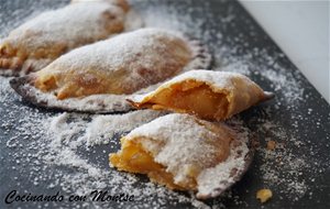 Empanadillas Rellenas De Manzana
