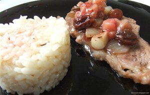 Arroz Blanco Y Lomo  De Cerdo En Salsa De Frutas
