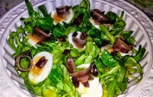 Ensalada De Anchoas Con Vinagreta De Miel
