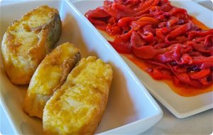 Merluza Frita Con Pimientos Rojos
