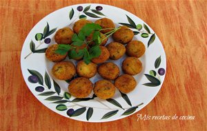 Bolitas De Patatas Y Langostinos
