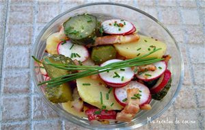 Ensalada De Patatas Con Rábanos Y Panceta Ahumada
