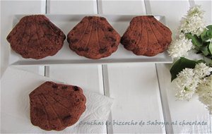 Conchas De Bizcocho De Saboya Al Chocolate
