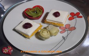 Canapés De Huevo Hilado
