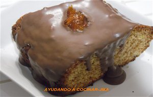 Bizcocho De Mermelada De Naranja Y Gotitas De Chocolate
