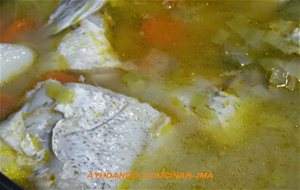 Caldo De Brótola
