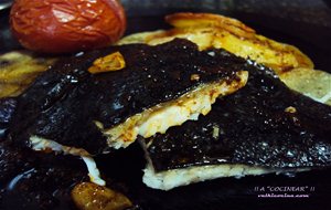 Rodaballo Al Horno Con Refrito Y Guarnición
