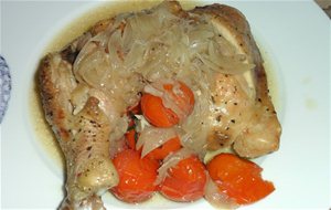 Pollo Con Tomates Y Cebollas
