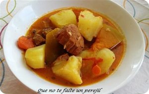 Estofado De Cerdo Guisado Con Patatas Y Calabaza
