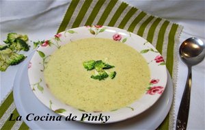 Crema De Brocoli , Puerro Y Patata