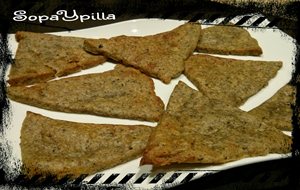 Triángulos De Anchoa Y Aceitunas
