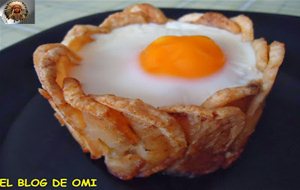 Pisto En Cesta De Patatas Con Jamón, Queso Y Huevo.
