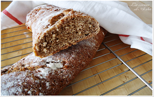 Pan De Centeno Con Miel Y Naranja Confitada
