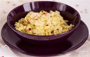 Fusilli Con Pollo Al Curry
