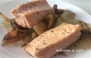 Salmón Encebollado
