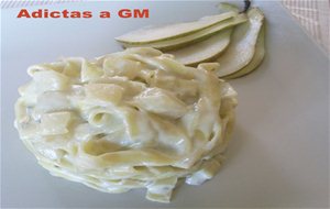 Tagliatelle Con Roquefort Y Peras En Olla Gm
