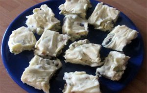 Fudge Blanco Con Pistachos Y Arándanos (thermomix)
