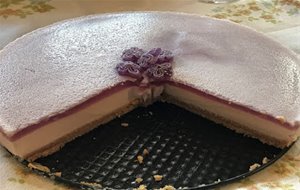 Tarta De Queso Y Violetas (thermomix)
