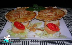 Conchas Rellenas De Bacalao Y Gambas
