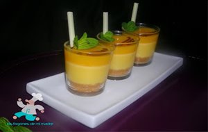 Vasitos De Mandarina Curd
