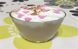 Crema De Café Con Chantilly
