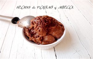 Helado De Plátano Y Nutella
