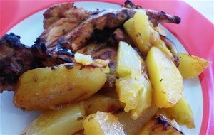 Conejo Al Horno Con Patatas Y Manzanas
