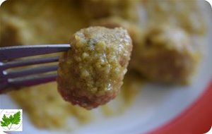 Albóndigas Al Vapor En Salsa De Almendras
