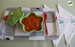 Salsa De Tomates Con Mermelada Y Pimientos Rojos