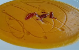 Puré De Calabaza, Boniato Y Zanahoria Con Jamón