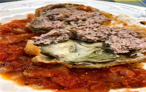 Alcachofas Rellenas De Carne &#8230;, Esta Vez Por Dentro Y Por Fuera ..
