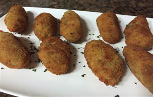 Croquetas De Berenjena&#8230;, O La Erótica Escondida En La Cocina...
