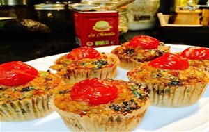 Muffins De Chorizo De Brócoli Y Bacon Vegetal/ Broccoli-'chorizo' Muffins With 'bacon'