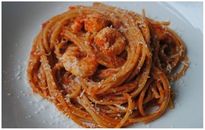 Spaghetti With Paprika Prawns / Espaguetis Con Langostinos Al Pimentón