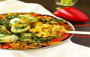 Vegan Paella With Smoked Paprika / Paella Vegana Con Pimentón