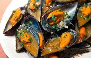 Sailor-style Mussels / Mejillones A La Marinera