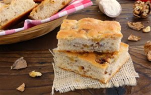 Focaccia Con Nueces
