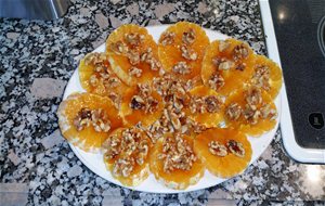 Naranjas Con Miel Y Nueces
