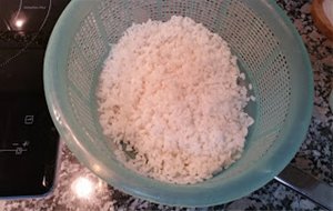 Ensalada De Arroz Y Marisco
