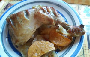 Pollo Al Horno Con Manzanas Y Persimon 
