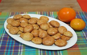 Galletas De Naranjas Con Corazon De Confitura De Naranja Amarga
